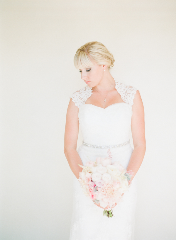 san-diego-light-pink-and-gray-wedding