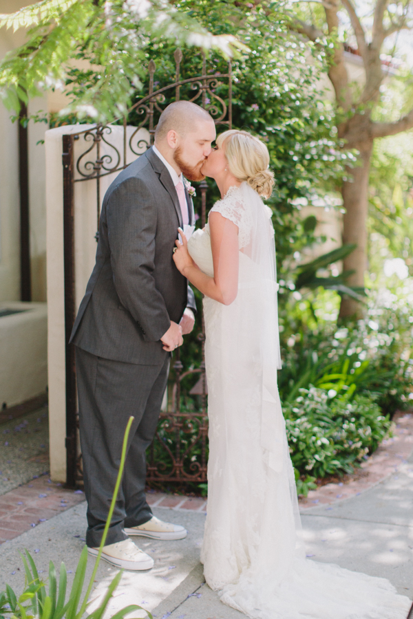 san-diego-light-pink-and-gray-wedding