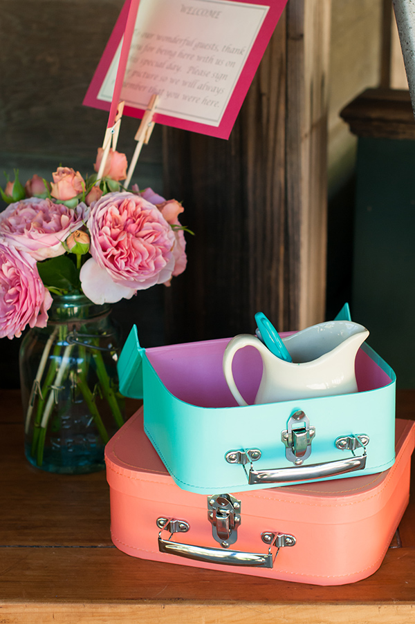 vintage-pastel-wedding-at-radonich-ranch