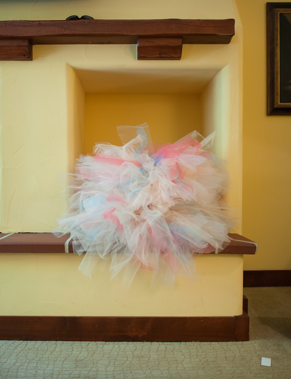 vintage-pastel-wedding-at-radonich-ranch