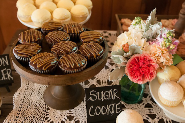 vintage-pastel-wedding-at-radonich-ranch