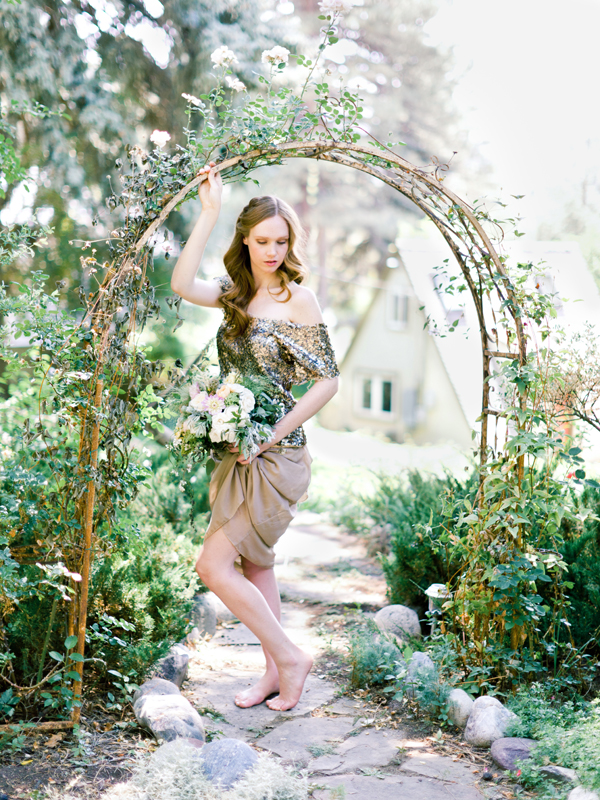 whimsical-garden-wedding-ideas