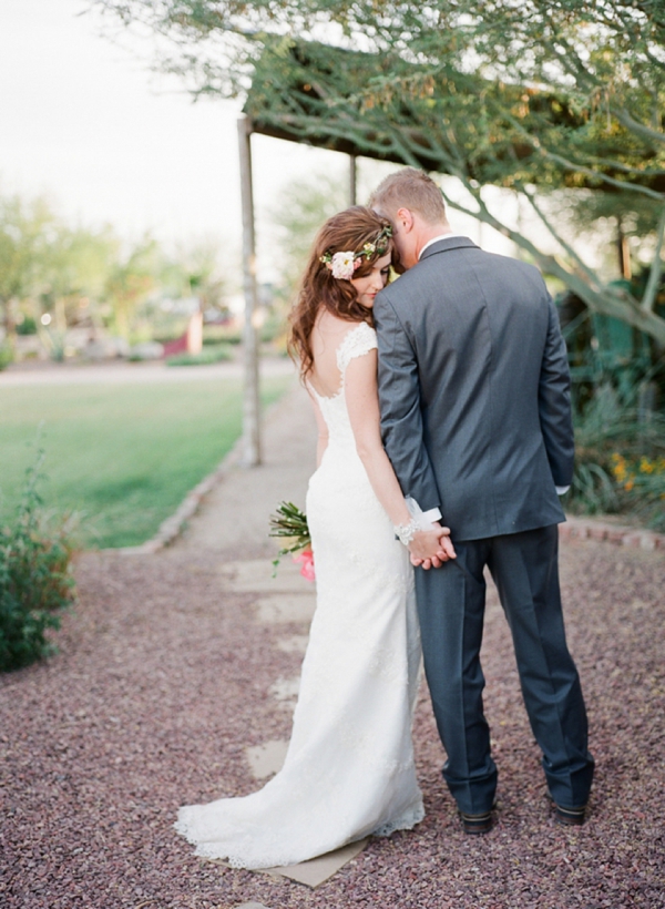 arizona-pink-and-gold-wedding