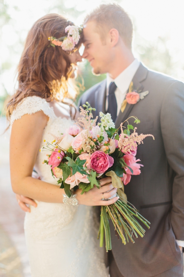 arizona-pink-and-gold-wedding