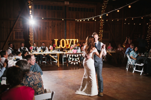 arizona-pink-and-gold-wedding