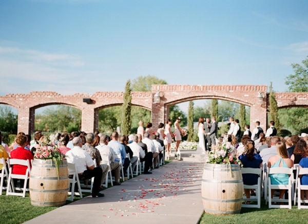arizona-pink-and-gold-wedding