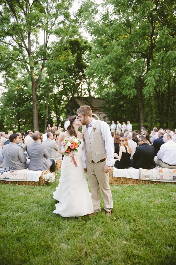 beauteous-backyard-wedding
