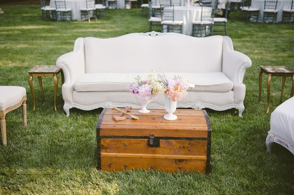 beauteous-backyard-wedding
