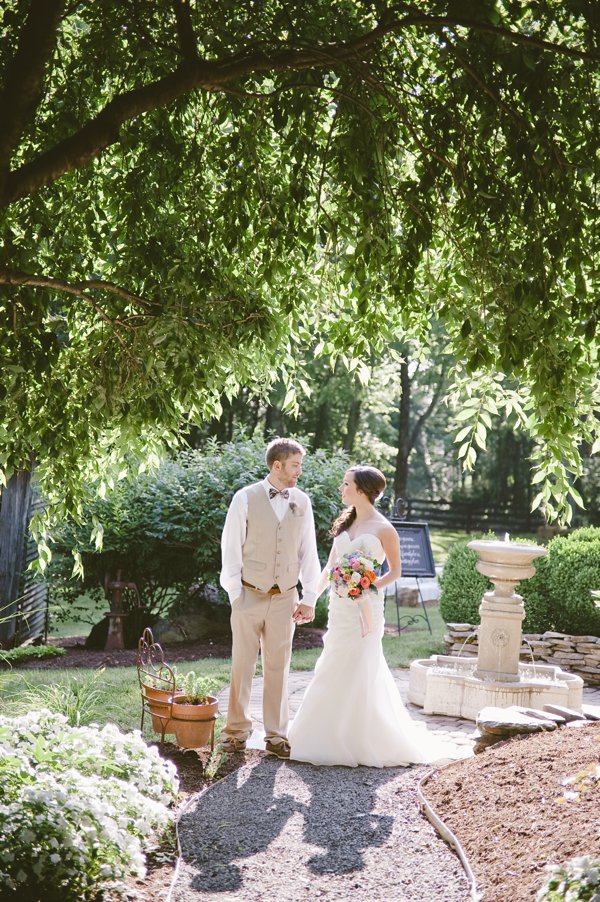 beauteous-backyard-wedding