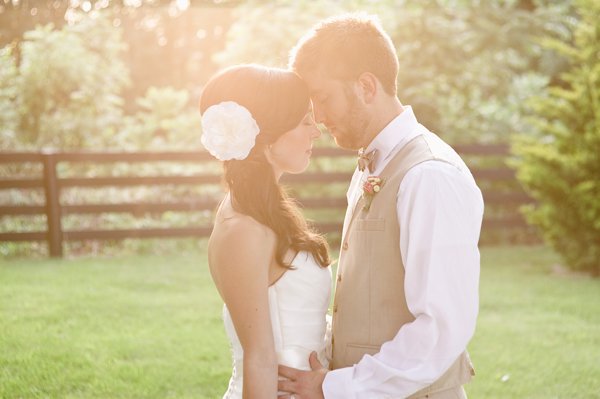 beauteous-backyard-wedding