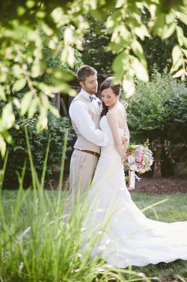 beauteous-backyard-wedding