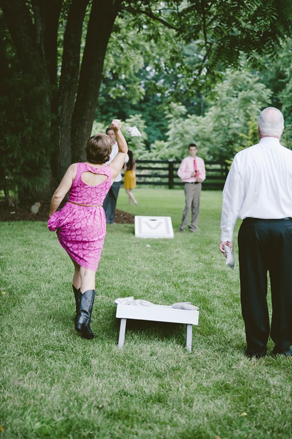 beauteous-backyard-wedding