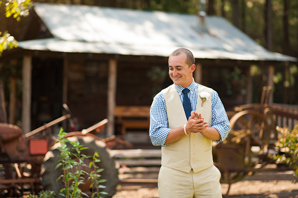 blue-and-green-country-wedding-at