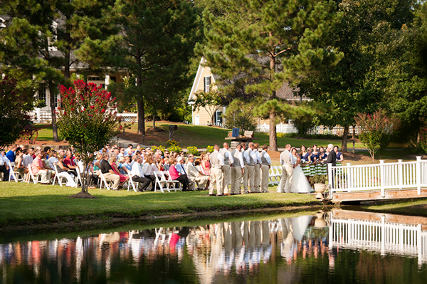 blue-and-green-country-wedding-at