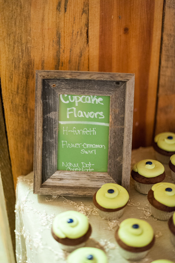 blue-and-green-country-wedding-at