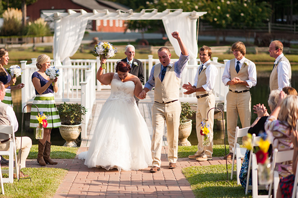 blue-and-green-country-wedding-at