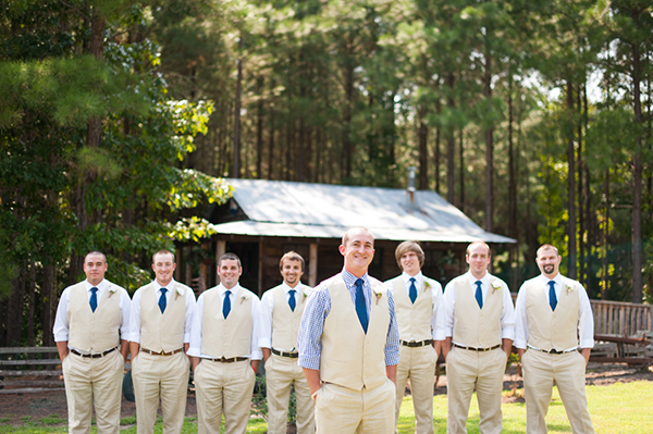 blue-and-green-country-wedding-at