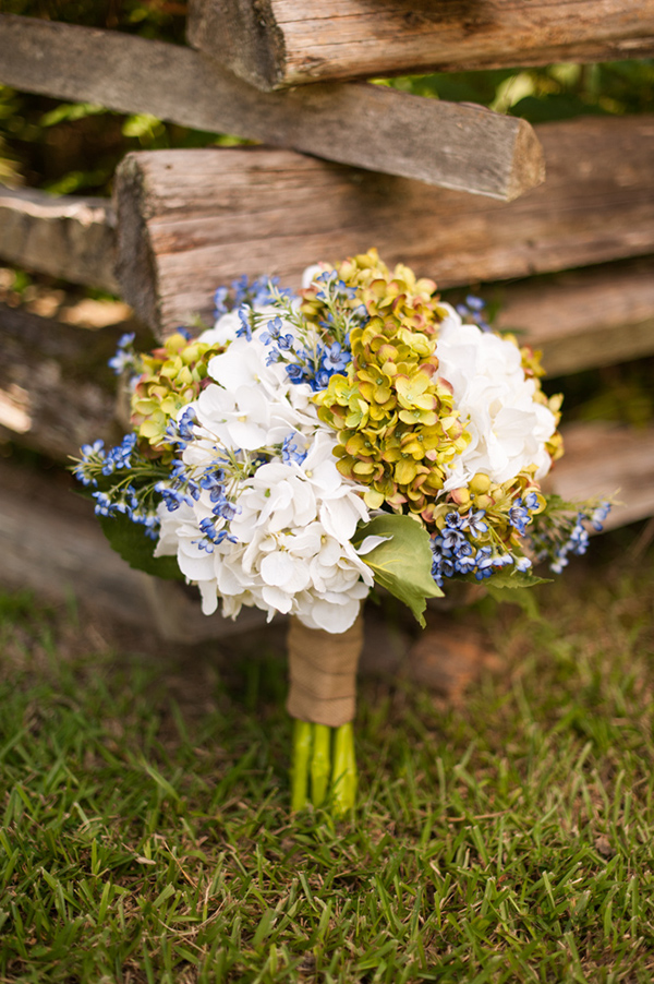blue-and-green-country-wedding-at