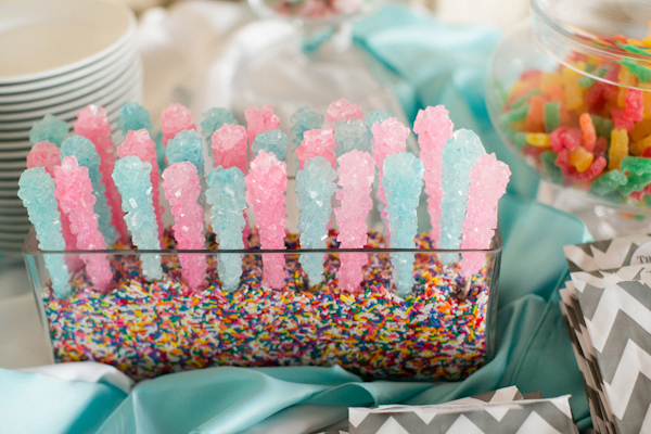 breezy-beach-wedding-in-turquoise-and