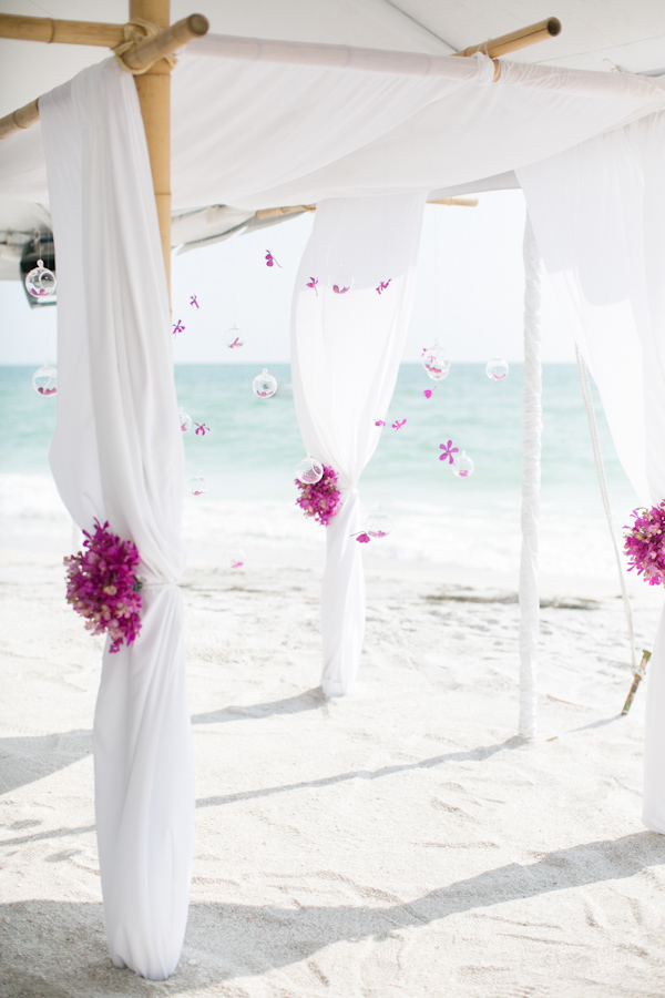 breezy-beach-wedding-in-turquoise-and