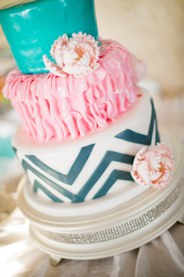 breezy-beach-wedding-in-turquoise-and