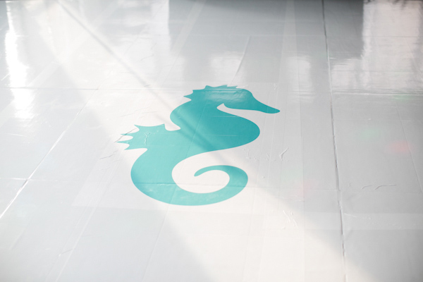 breezy-beach-wedding-in-turquoise-and