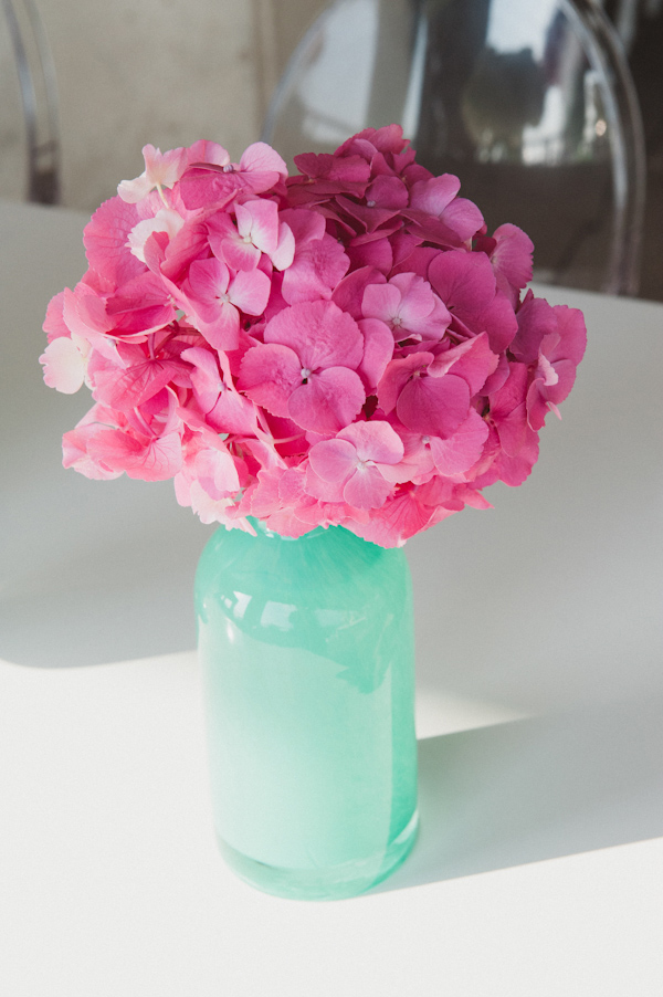 breezy-beach-wedding-in-turquoise-and