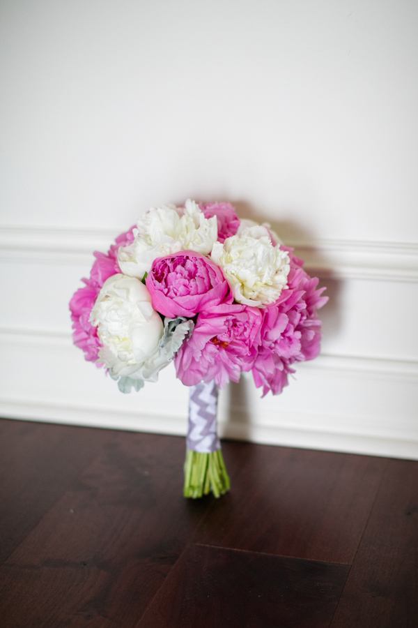 breezy-beach-wedding-in-turquoise-and