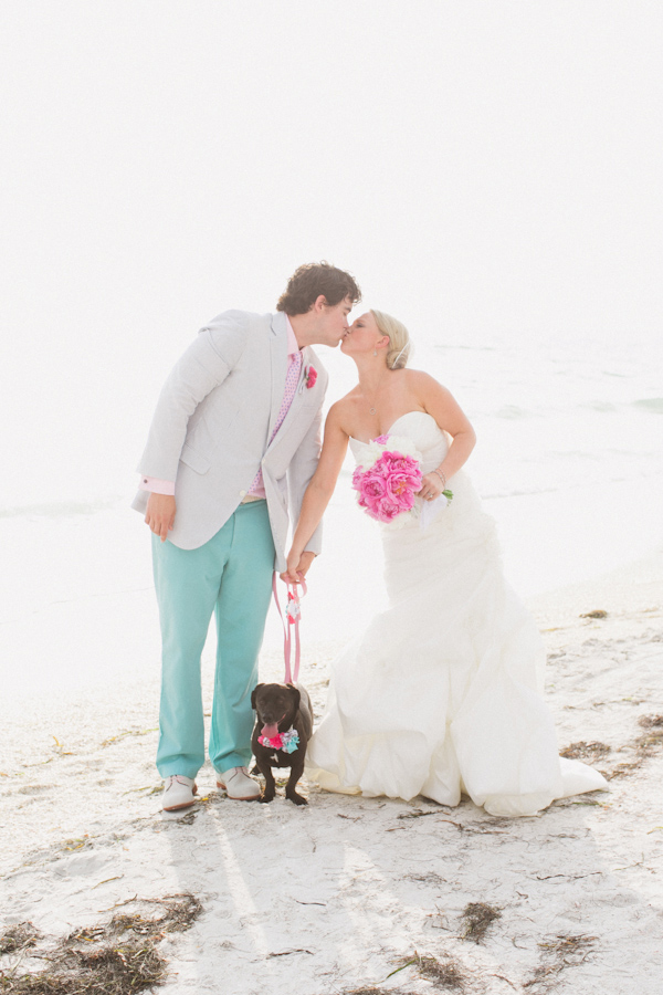 breezy-beach-wedding-in-turquoise-and