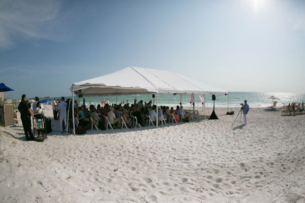 breezy-beach-wedding-in-turquoise-and