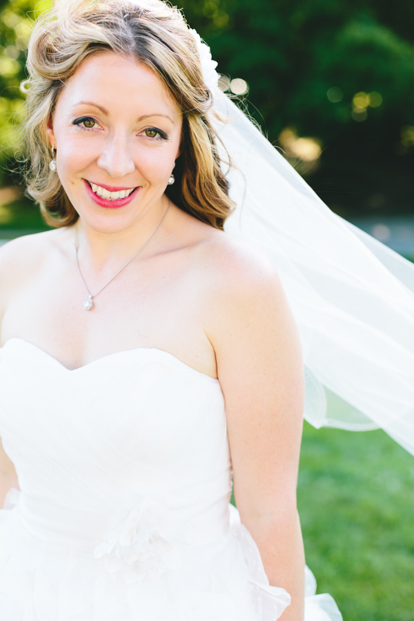 colorful-cape-cod-wedding