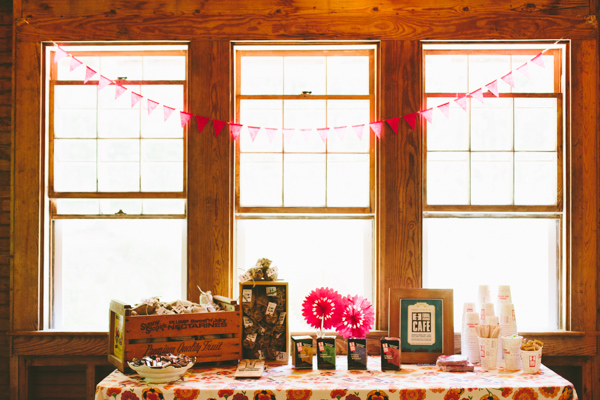 colorful-cape-cod-wedding