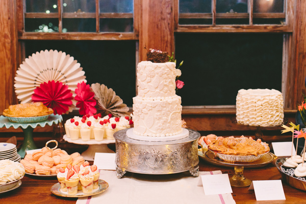 colorful-cape-cod-wedding