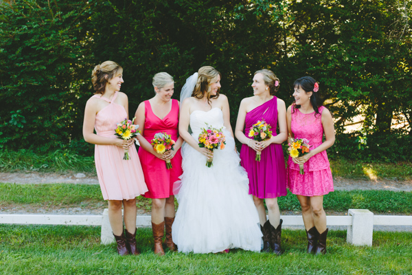colorful-cape-cod-wedding