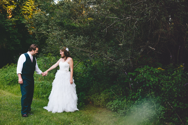 colorful-cape-cod-wedding