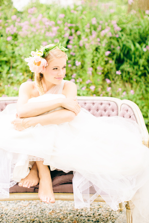 colorful-garden-wedding-ideas