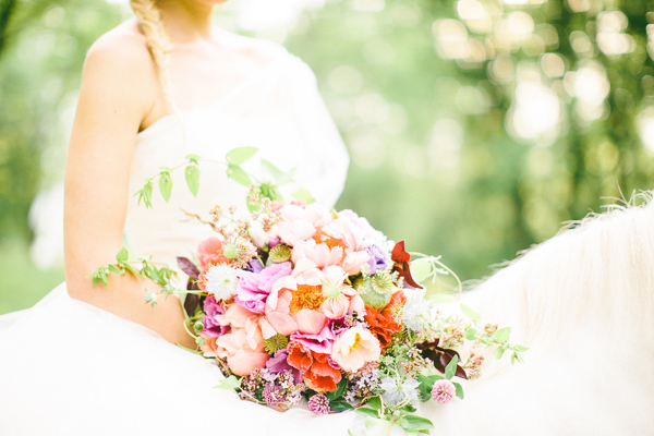 colorful-garden-wedding-ideas