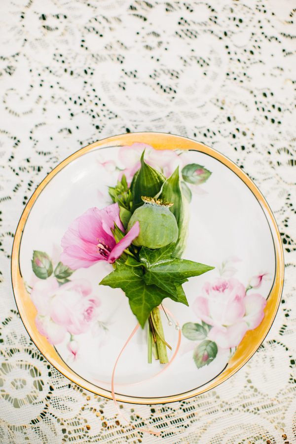 colorful-garden-wedding-ideas