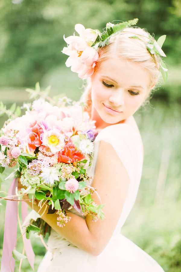 colorful-garden-wedding-ideas