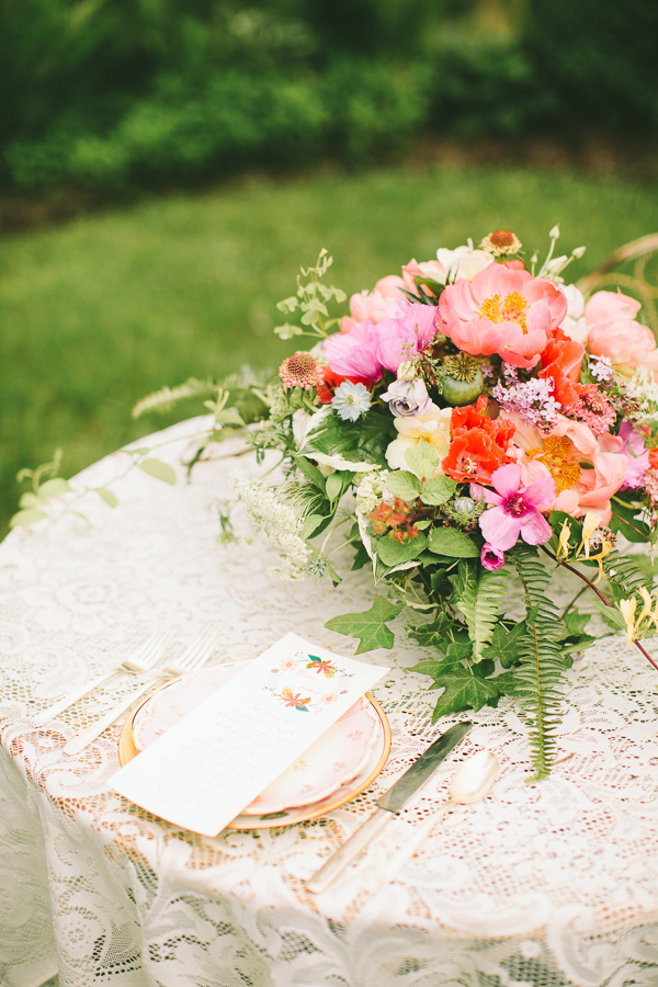colorful-garden-wedding-ideas