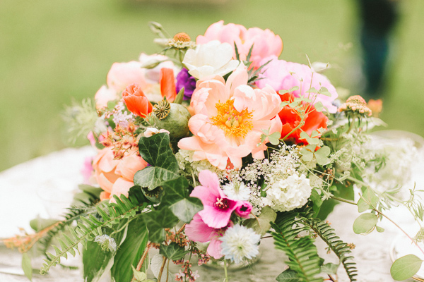 colorful-garden-wedding-ideas