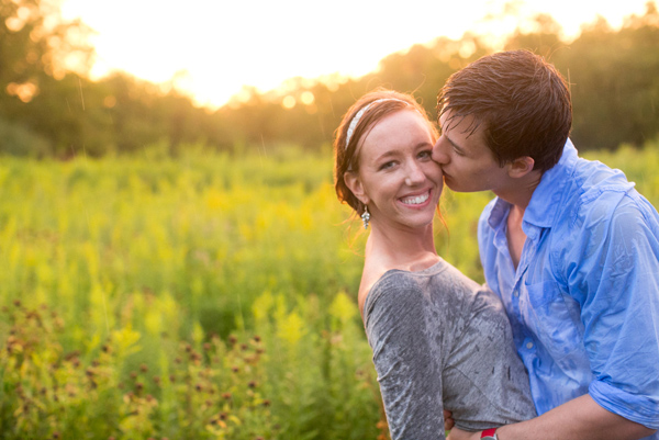 colorful-rainy-day-anniversary-session