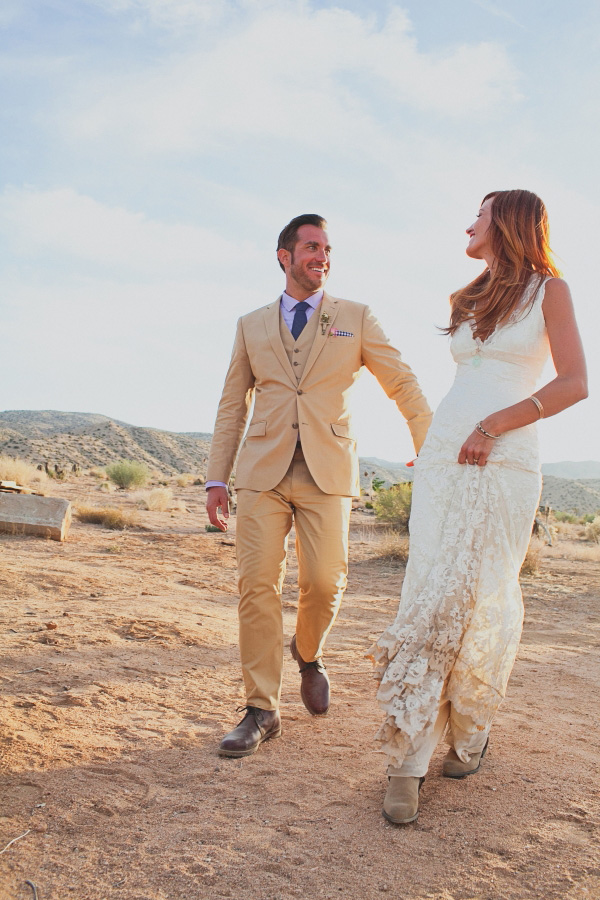 dusty-desert-wedding-at-rimrock-ranch