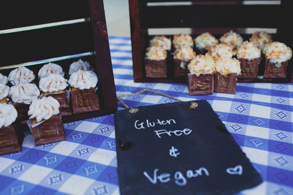 dusty-desert-wedding-at-rimrock-ranch