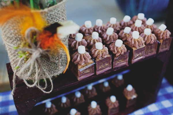 dusty-desert-wedding-at-rimrock-ranch