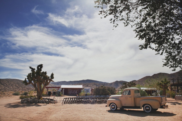 dusty-desert-wedding-at-rimrock-ranch