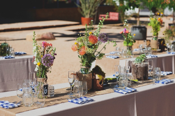 dusty-desert-wedding-at-rimrock-ranch