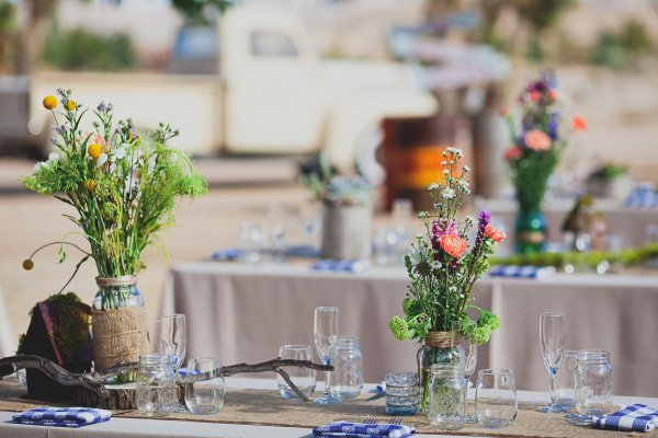 dusty-desert-wedding-at-rimrock-ranch