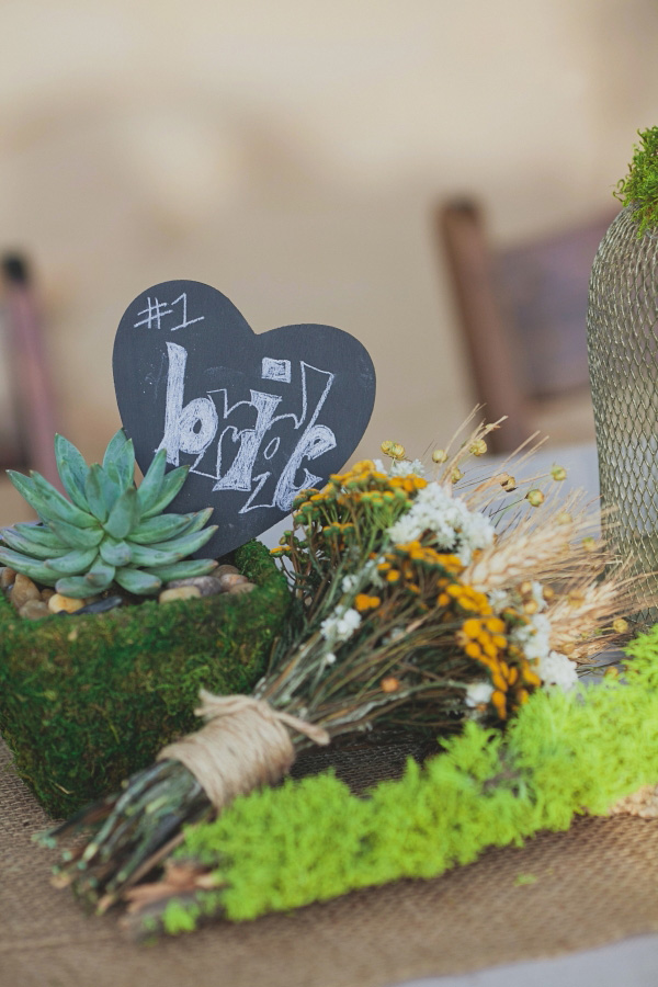 dusty-desert-wedding-at-rimrock-ranch