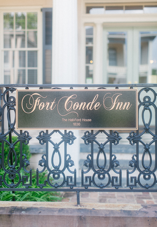 elegant-southern-wedding-at-fort-conde